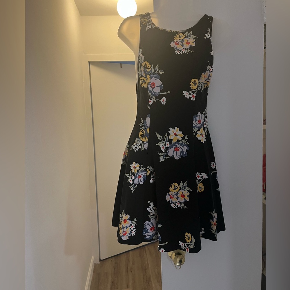 Floral dress navy medium